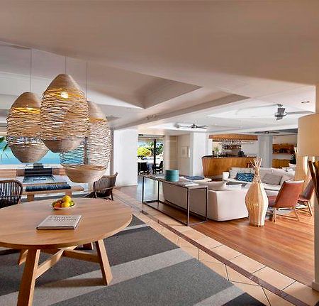 Beach Club Resort Isla Hamilton Restaurante foto